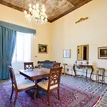 Castello Di *
