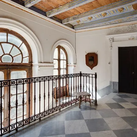 Castello Di Bed & Breakfast