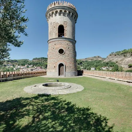 Castello Di Caccuri